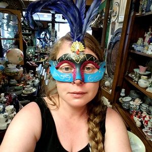 Meet your Posher, Margaret